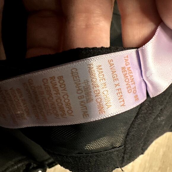 Savage X Fenty Bra Rose Black Red Velvet 40DD - Picture 4 of 5